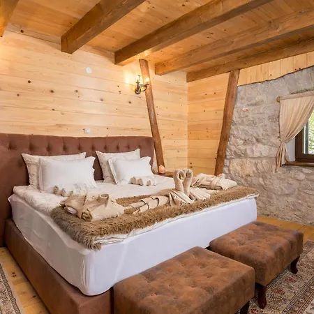Awesome In With Sauna * Gračac